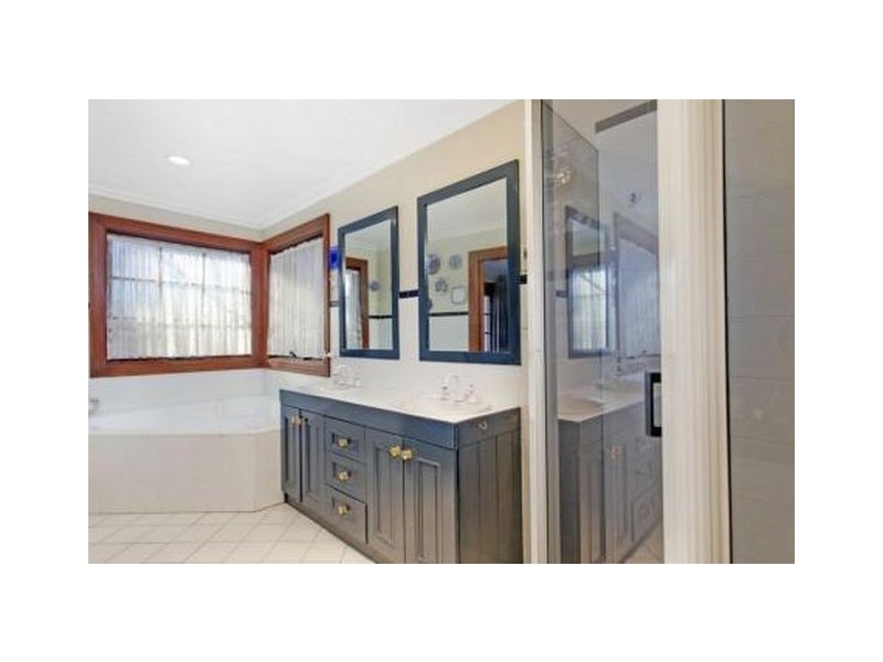 27 Furneaux Street, Forrest ACT 2603