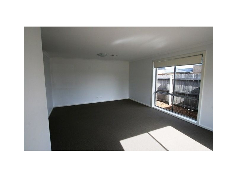 158 Oodgeroo Avenue, Franklin ACT 2913