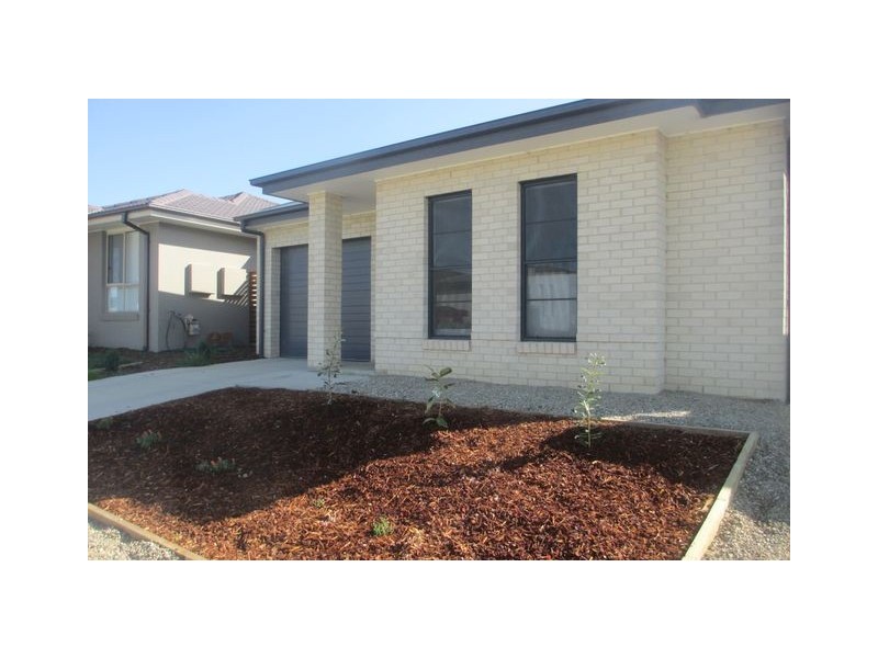 10 Pearl Gibbs Circuit, Bonner ACT 2914