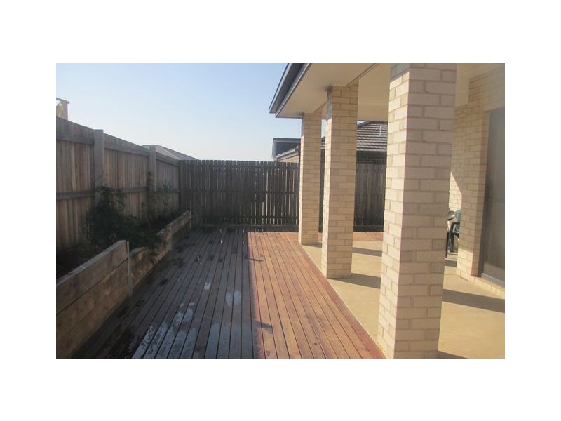 10 Pearl Gibbs Circuit, Bonner ACT 2914