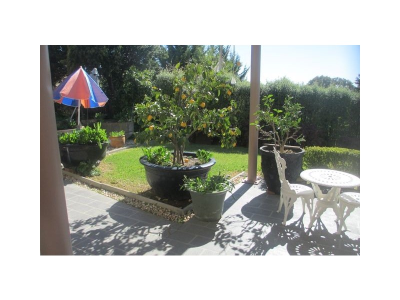 10B Claxton Crescent, Lyneham ACT 2602