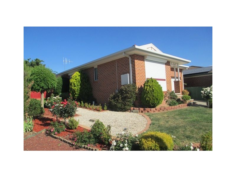 72 Wanderer Court, Amaroo ACT 2914