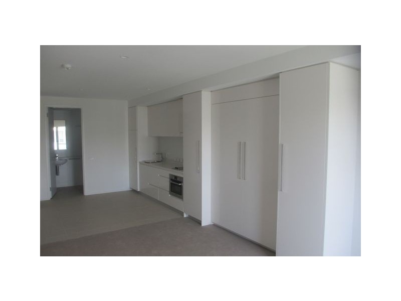 321/50 Eastlake Parade, Kingston ACT 2604