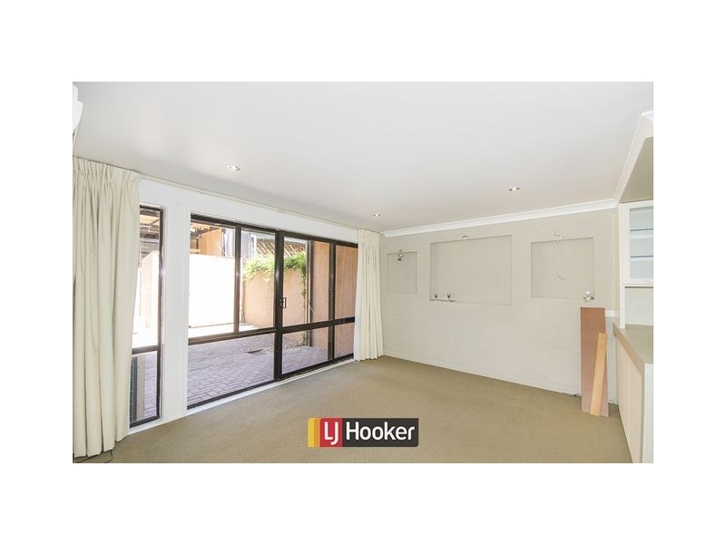 24 Cabena Court, Belconnen ACT 2617