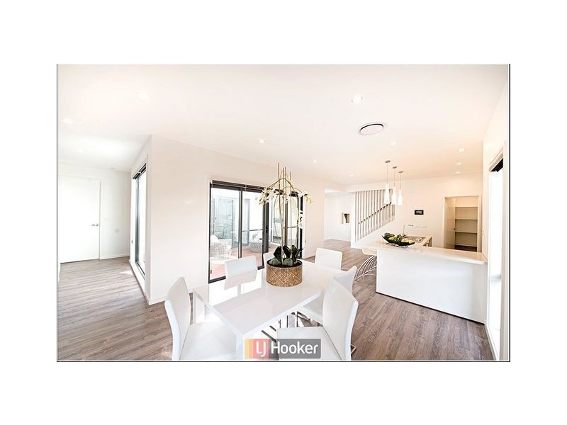171 Langtree Cres, Crace ACT 2911