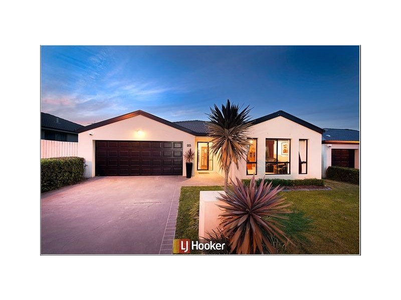 25 Eva West Street, Gungahlin ACT 2912