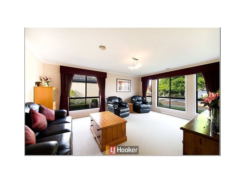 25 Eva West Street, Gungahlin ACT 2912