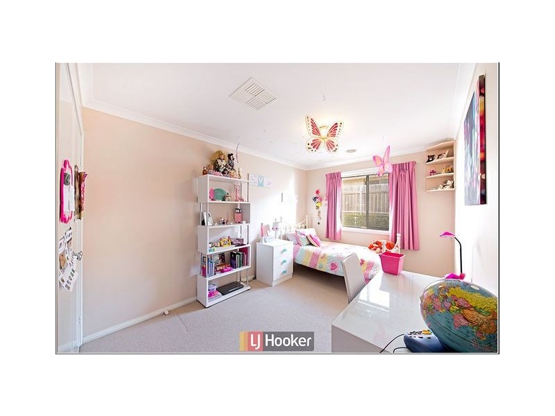 25 Eva West Street, Gungahlin ACT 2912