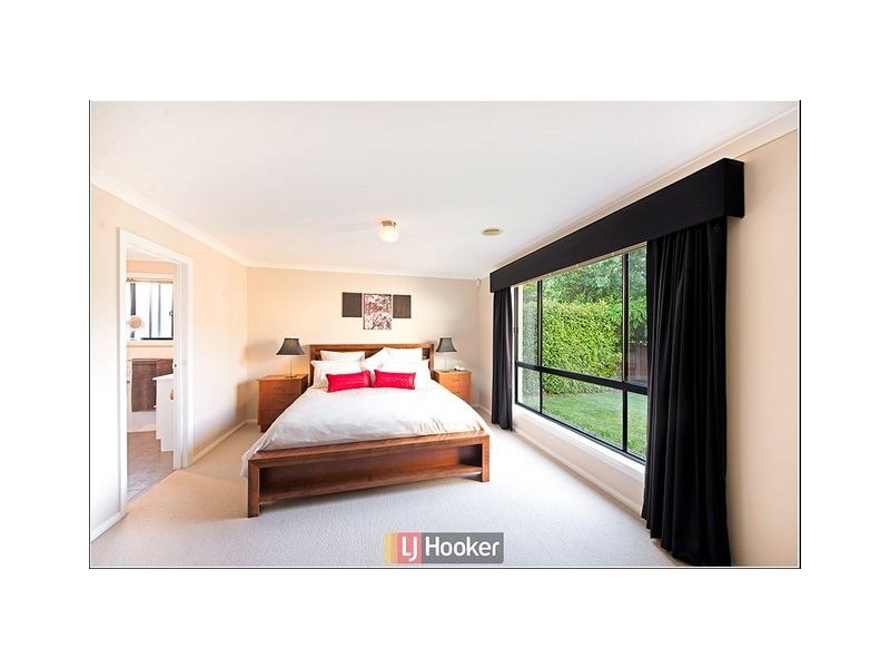 25 Eva West Street, Gungahlin ACT 2912