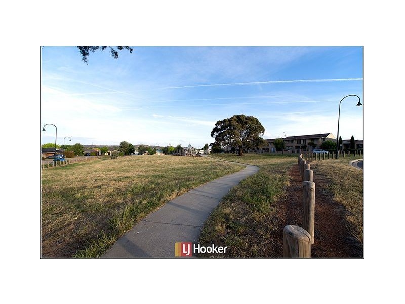 25 Eva West Street, Gungahlin ACT 2912