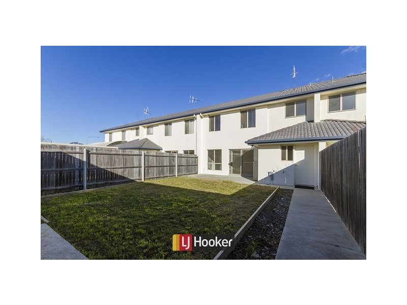 30 Mapleton avenue, Harrison ACT 2914