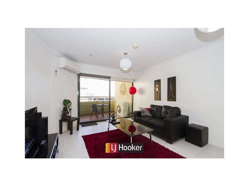 709/74 Northbourne Aveune, Braddon ACT 2612