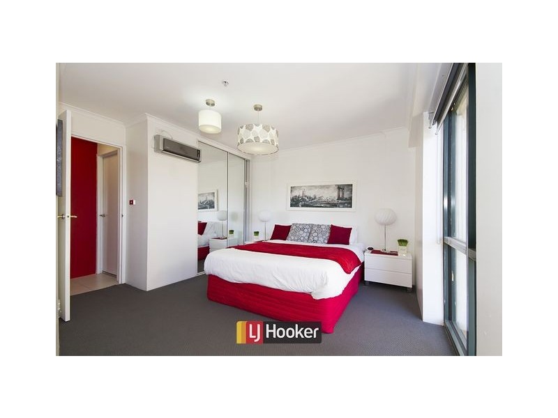 709/74 Northbourne Aveune, Braddon ACT 2612