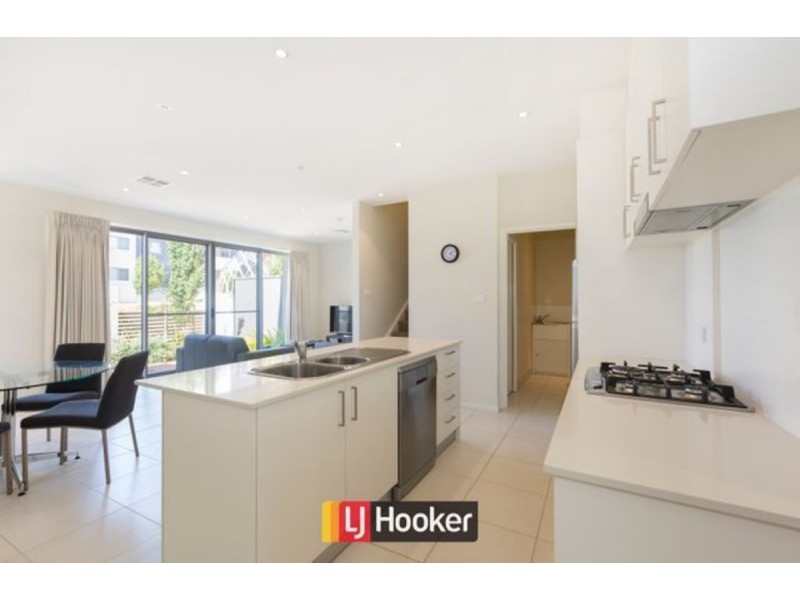 8/21 Samaria Street, Crace ACT 2911