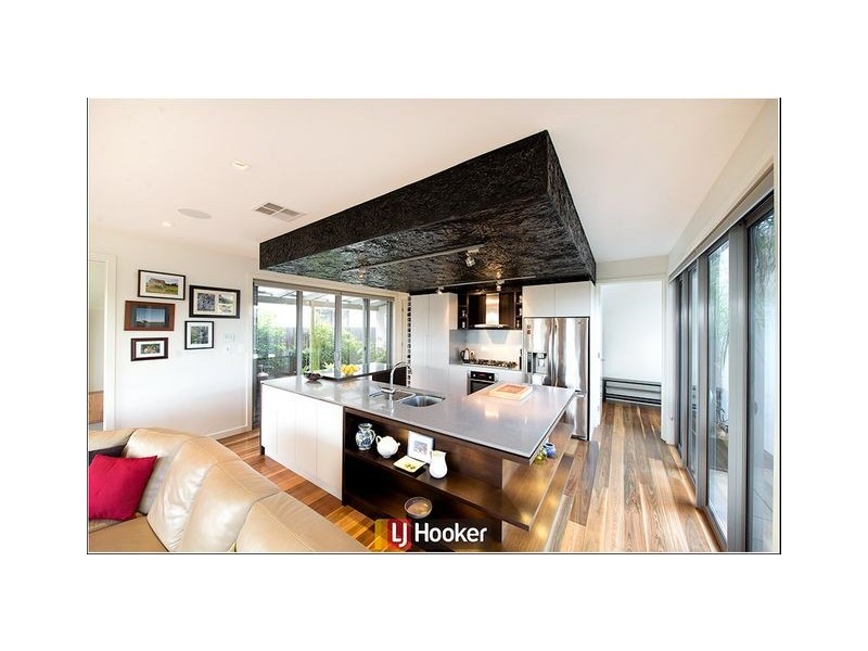 15 Whitington Street, Franklin ACT 2913