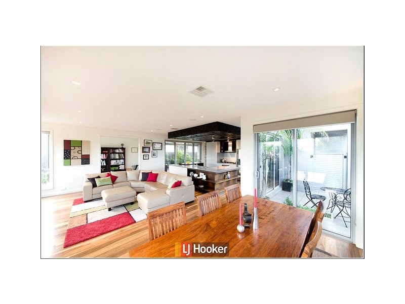 15 Whitington Street, Franklin ACT 2913