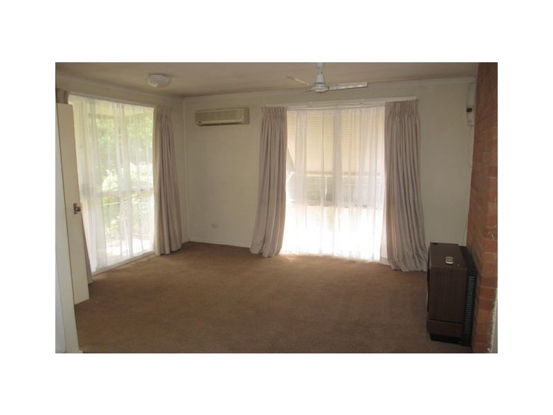 10 Lowrie Street, Dickson ACT 2602