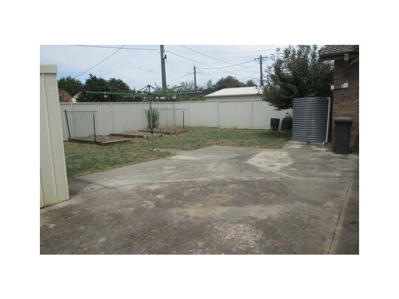 10 Lowrie Street, Dickson ACT 2602