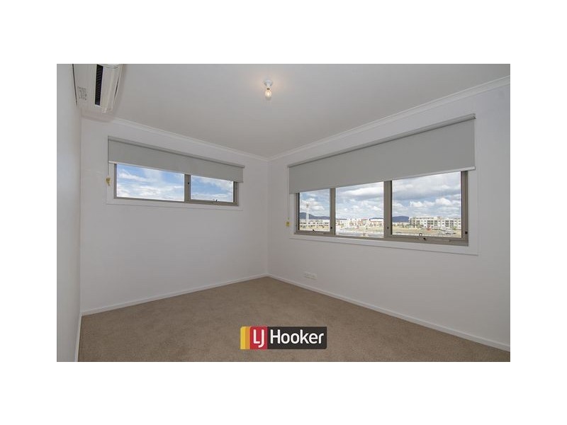 18/20 Clare Burton Street, Franklin ACT 2913