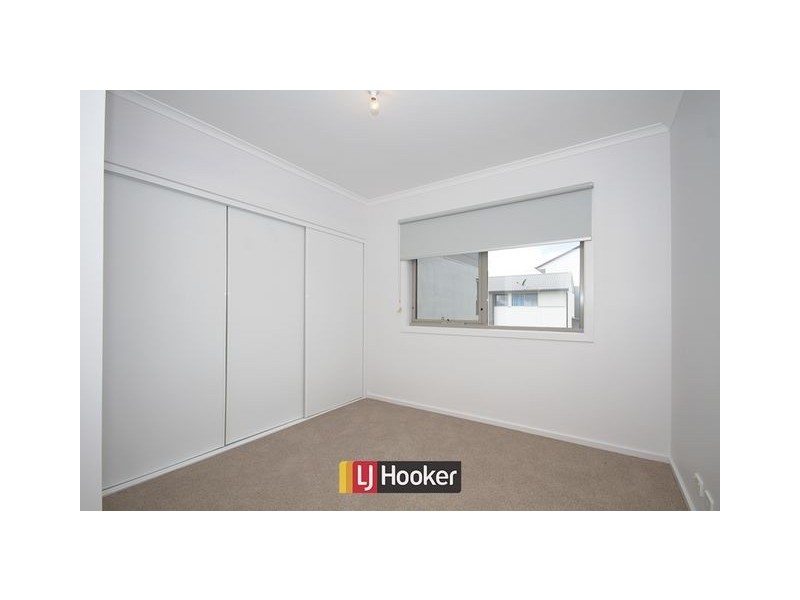 18/20 Clare Burton Street, Franklin ACT 2913