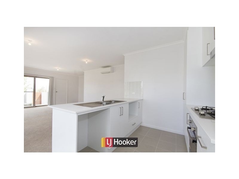 18/20 Clare Burton Street, Franklin ACT 2913