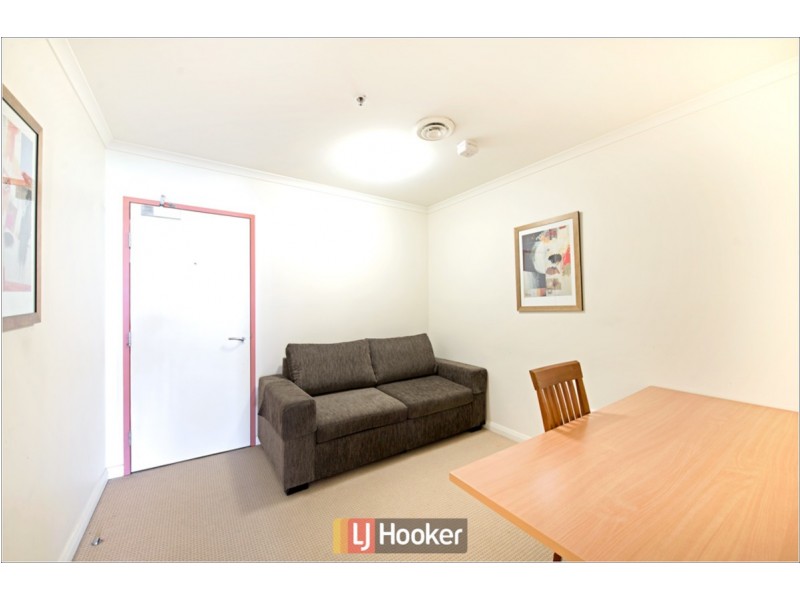 516/2 Akuna Street, City ACT 2601