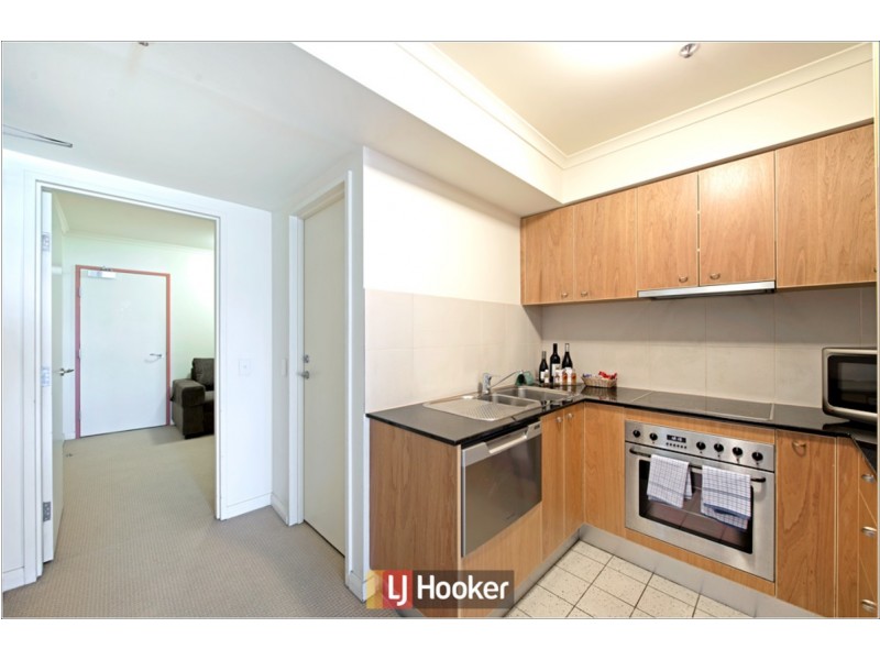 516/2 Akuna Street, City ACT 2601