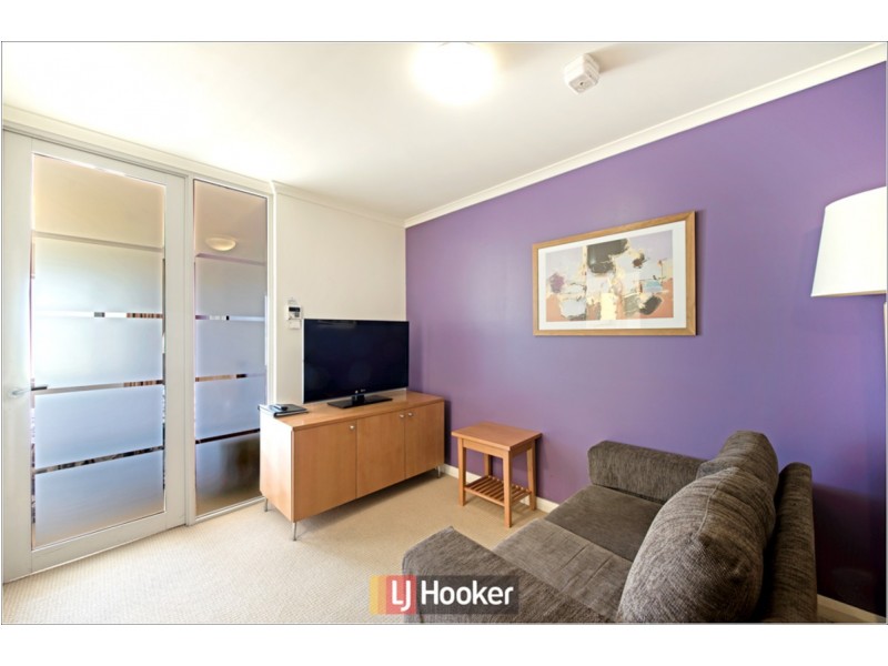 516/2 Akuna Street, City ACT 2601