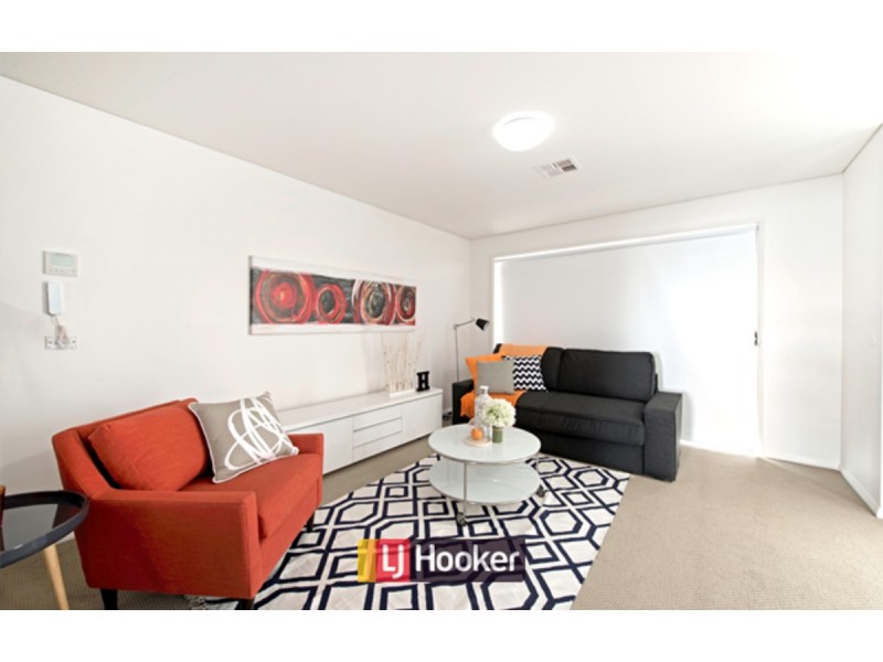 75/70 NULLABOR Avenue, Harrison ACT 2914