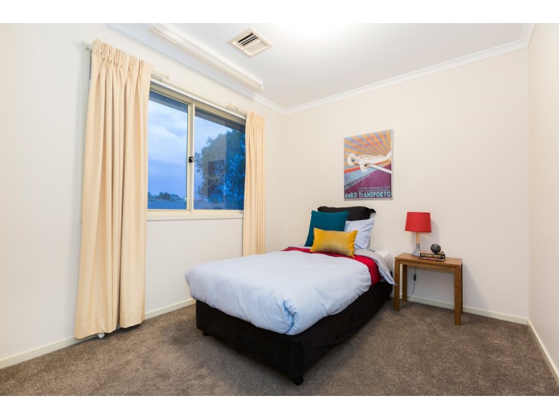 94 Lexcen Avenue, Nicholls ACT 2913