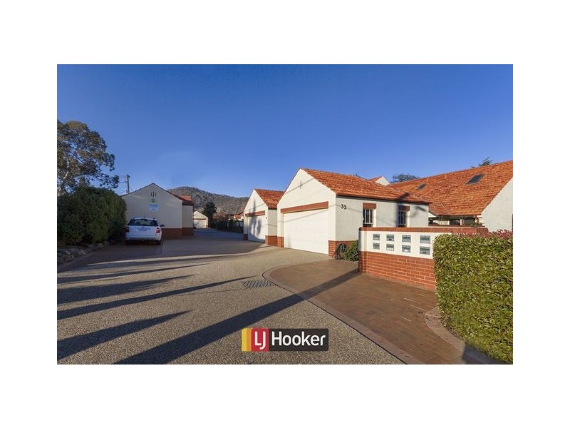 8/32 Gooreen Street, Braddon ACT 2612