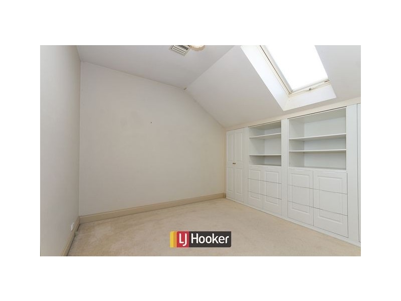 8/32 Gooreen Street, Braddon ACT 2612