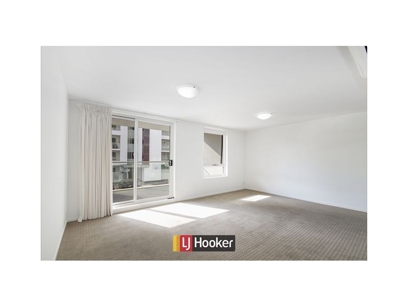 97/64 College Street, Belconnen ACT 2617