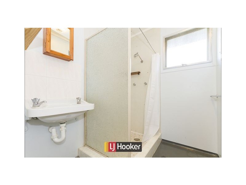 21 Ulverstone Street, Lyons ACT 2606