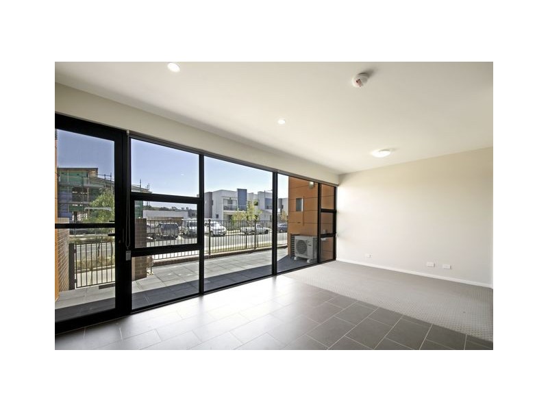 8/47 Abena Avenue, Crace ACT 2911