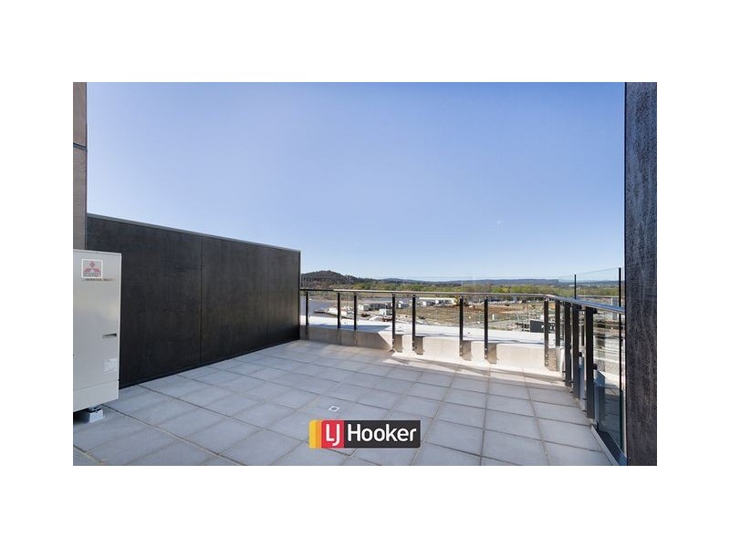 140/45 Eastlake Parade, Kingston ACT 2604