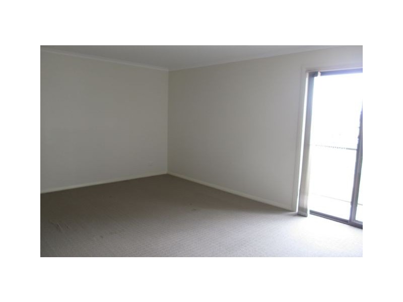 113 Anthony Rolfe Avenue, Gungahlin ACT 2912