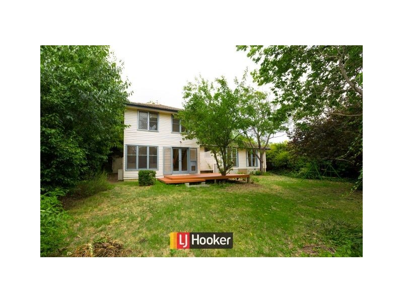 6 Weld Street, Yarralumla ACT 2600