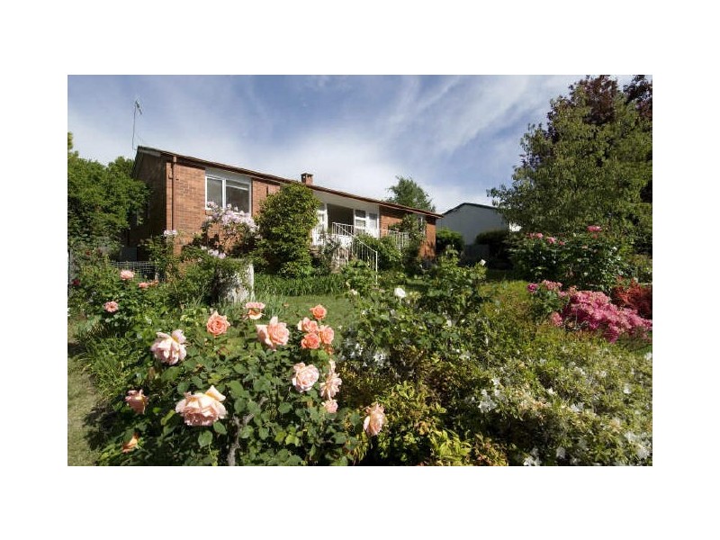 13 Glossop Crescent, Campbell ACT 2612