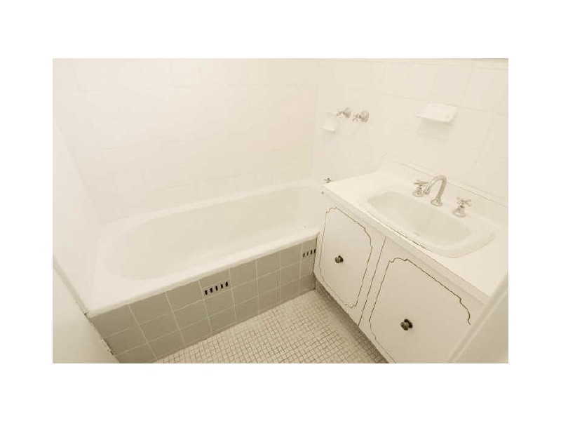 13 Glossop Crescent, Campbell ACT 2612