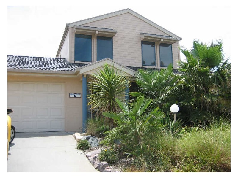 3/9 Dines Place, Bruce ACT 2617