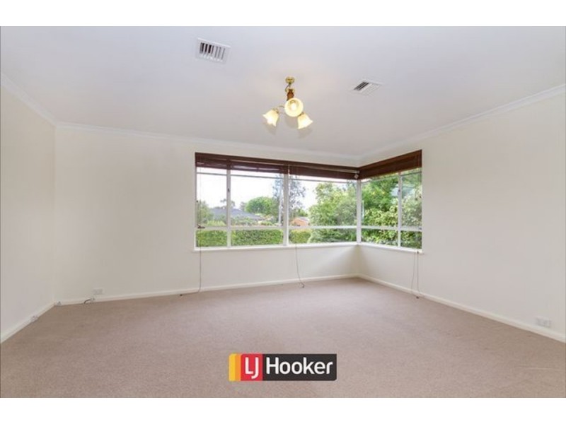 27 Gilmore Crescent, Garran ACT 2605