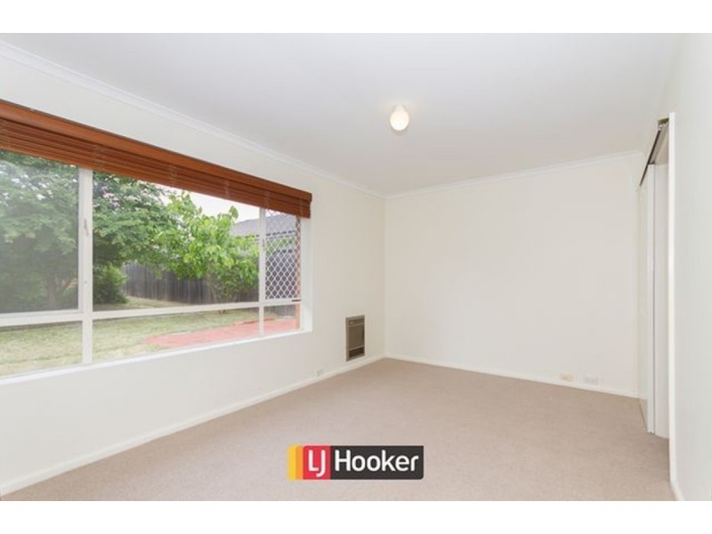 27 Gilmore Crescent, Garran ACT 2605