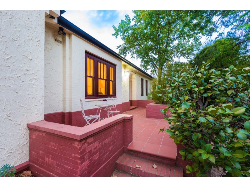 25 Furneaux Street, Forrest ACT 2603