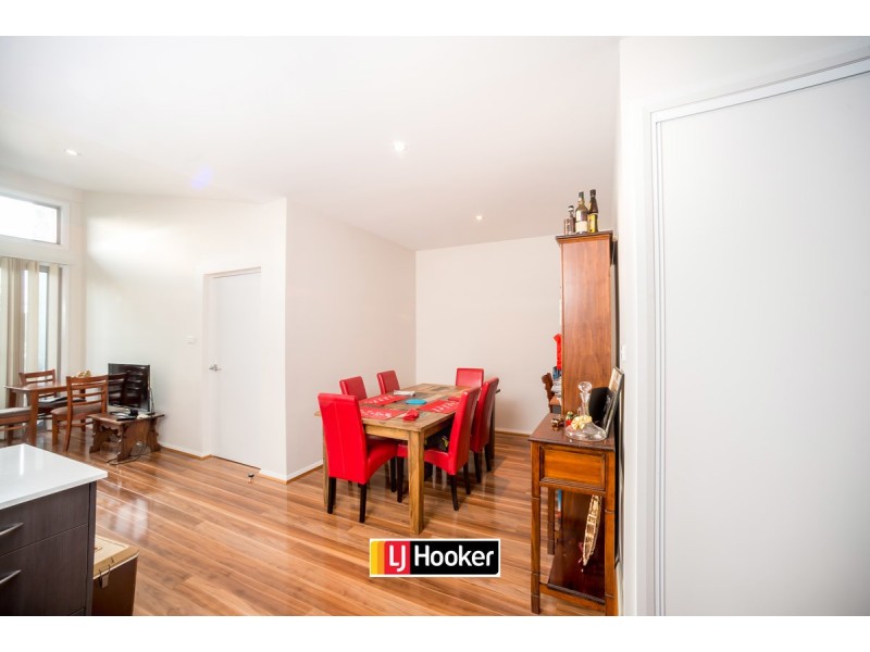 11/22 De Burgh Street, Lyneham ACT 2602
