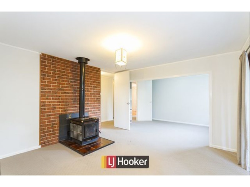21 Ulverstone Street, Lyons ACT 2606