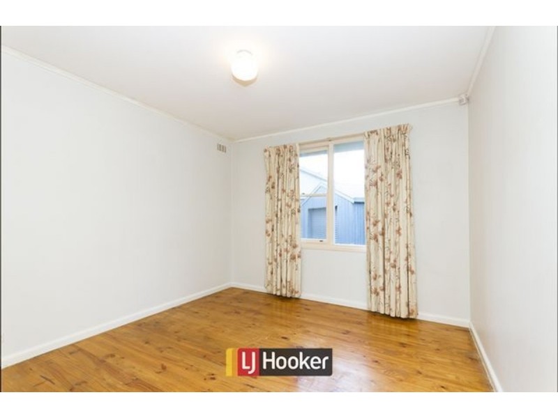 21 Ulverstone Street, Lyons ACT 2606