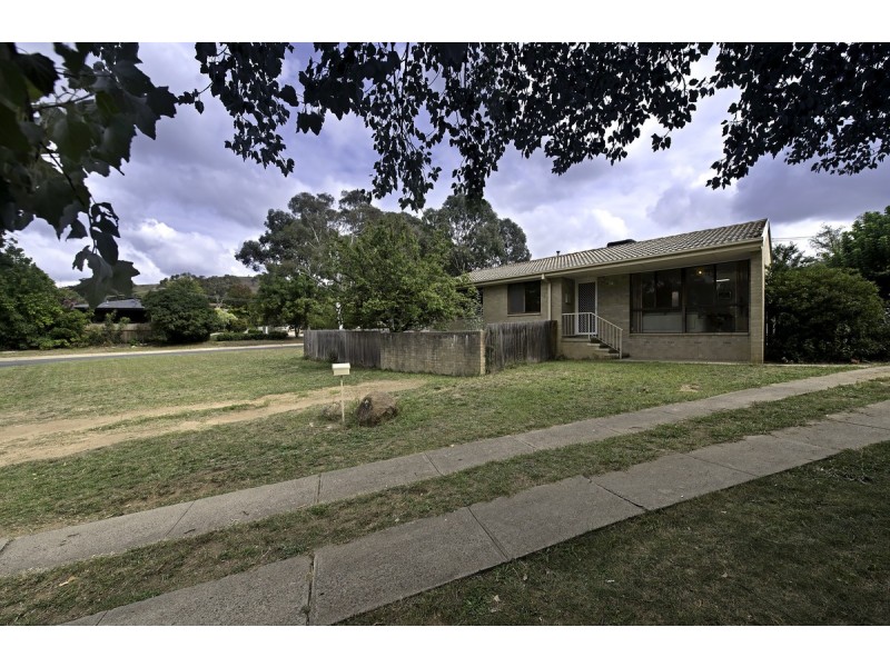 24 Ragless Circuit, Kambah ACT 2902
