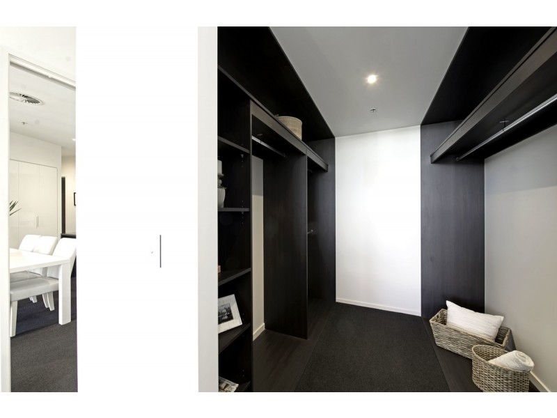 1605/240 Bunda Street, City ACT 2601