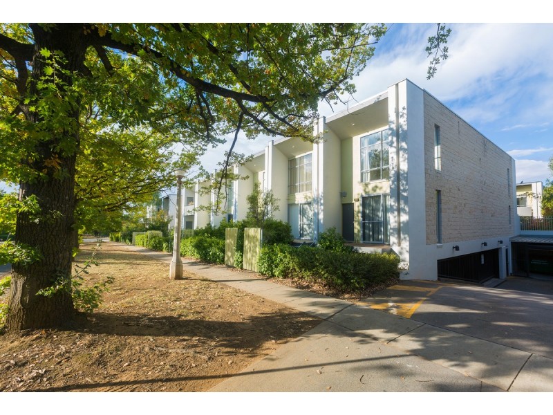 27/30 Ijong Street, Braddon ACT 2612